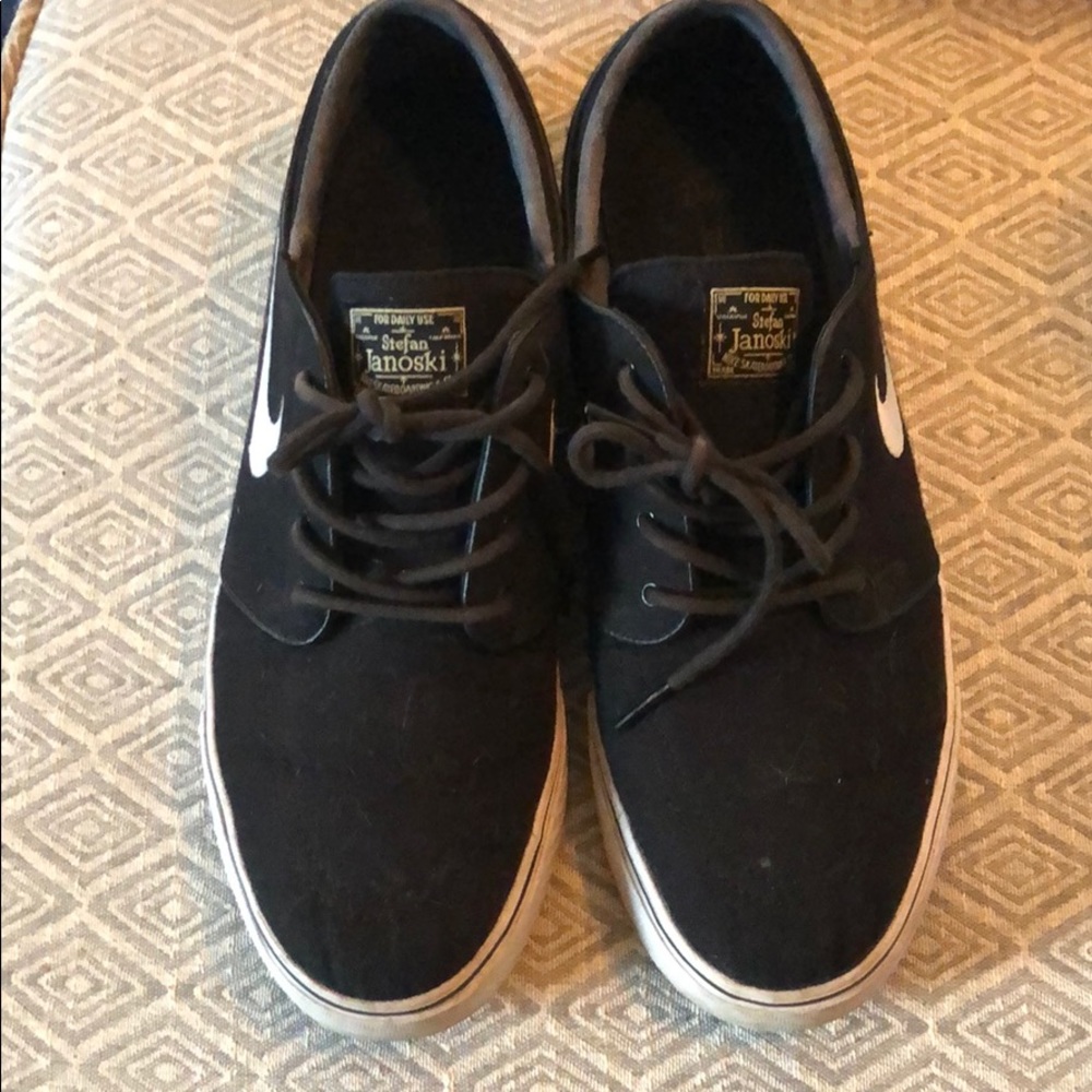 Nike skateboarding Stefan Janoski sneakers